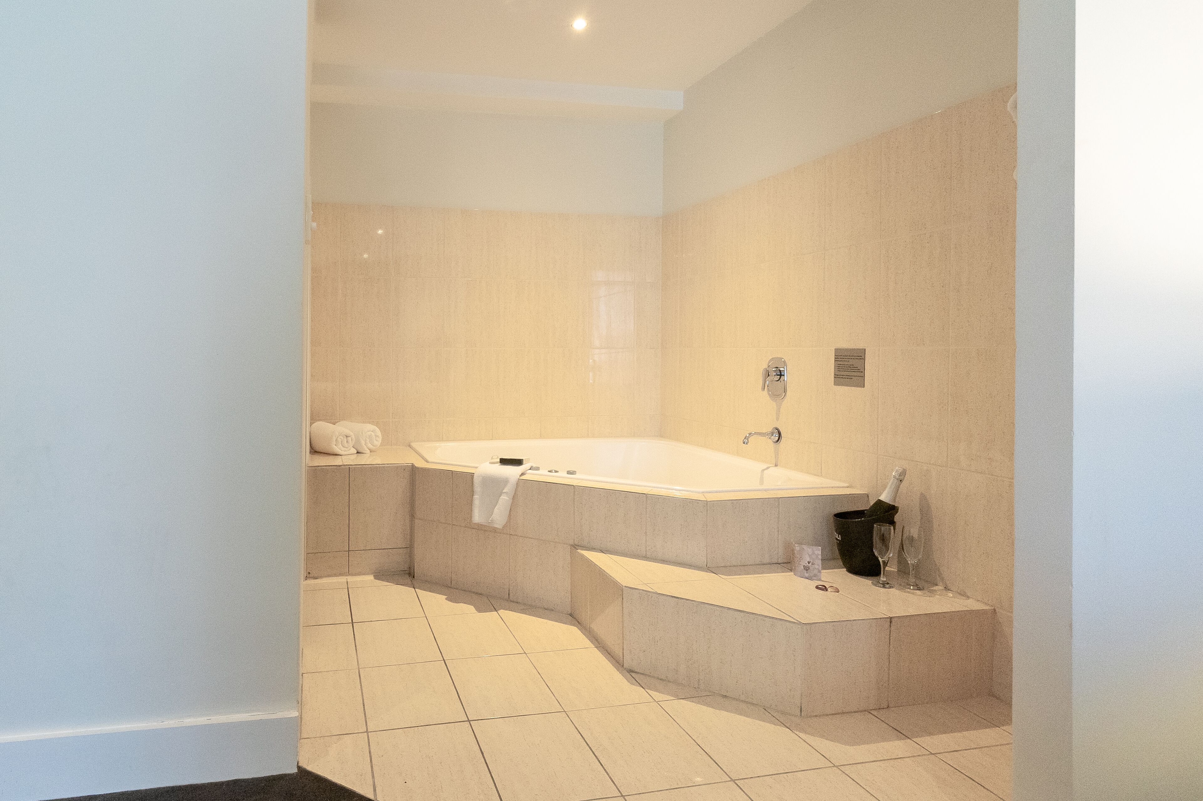 standard spa room | bathroom | shower, free toiletries, hair dryer, towels