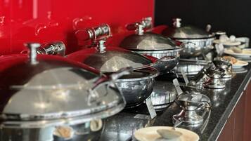 Daily buffet breakfast (AUD 33 per person)