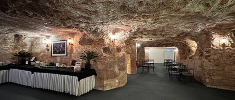 Tägliches kontinentales Frühstück (20.00 AUD pro Person)