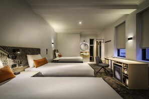 Standard Triple Room | Minibar, desk, iron/ironing board, free cribs/infant beds