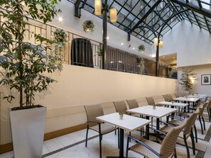 2 restaurants, breakfast, lunch, dinner served; local cuisine