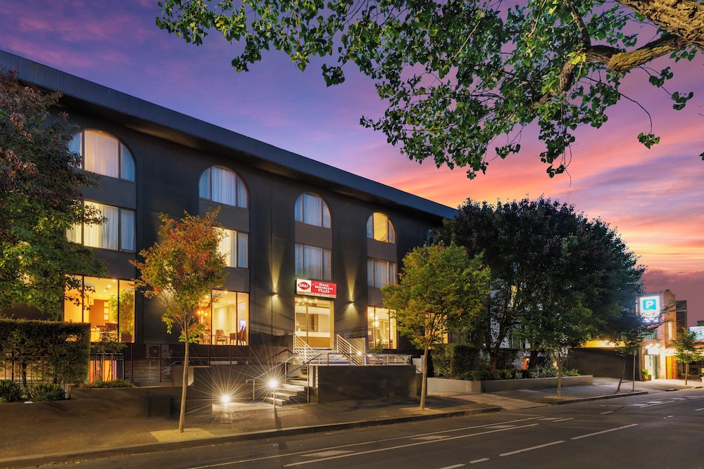 The Best Western Plus Travel Inn Hotel photo 7