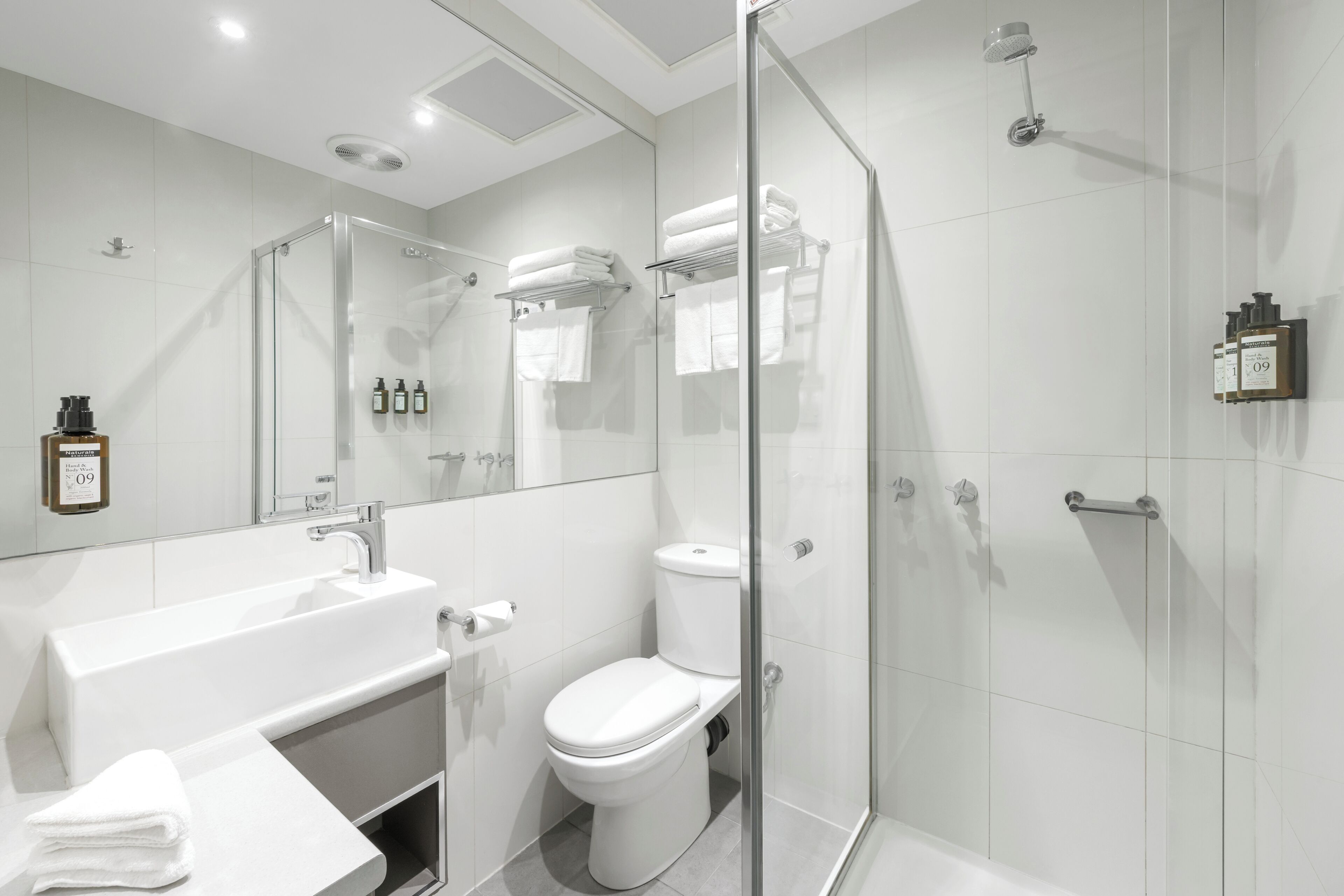 Foto - BEST WESTERN PLUS Travel Inn