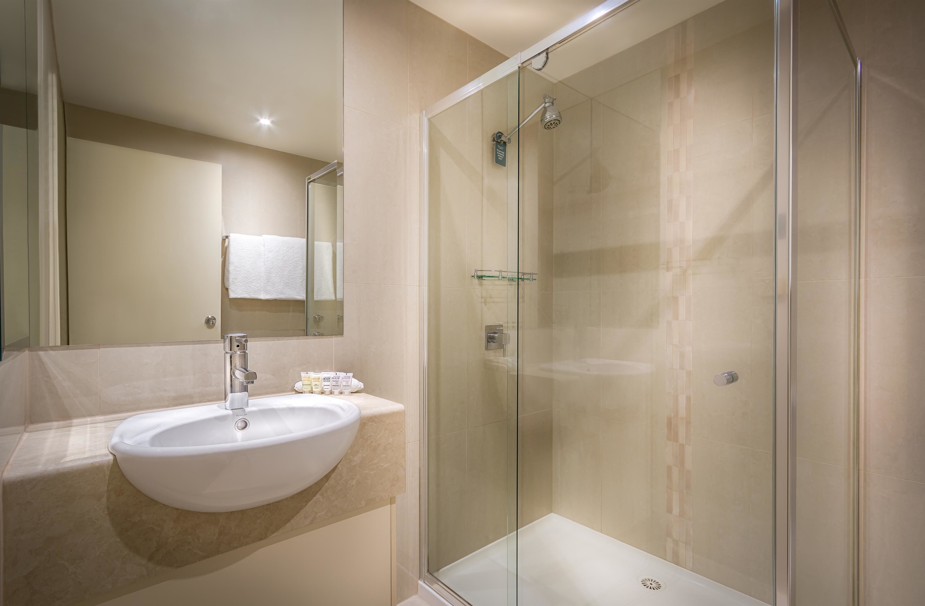 premium bedding, in-room safe, desk, laptop workspace