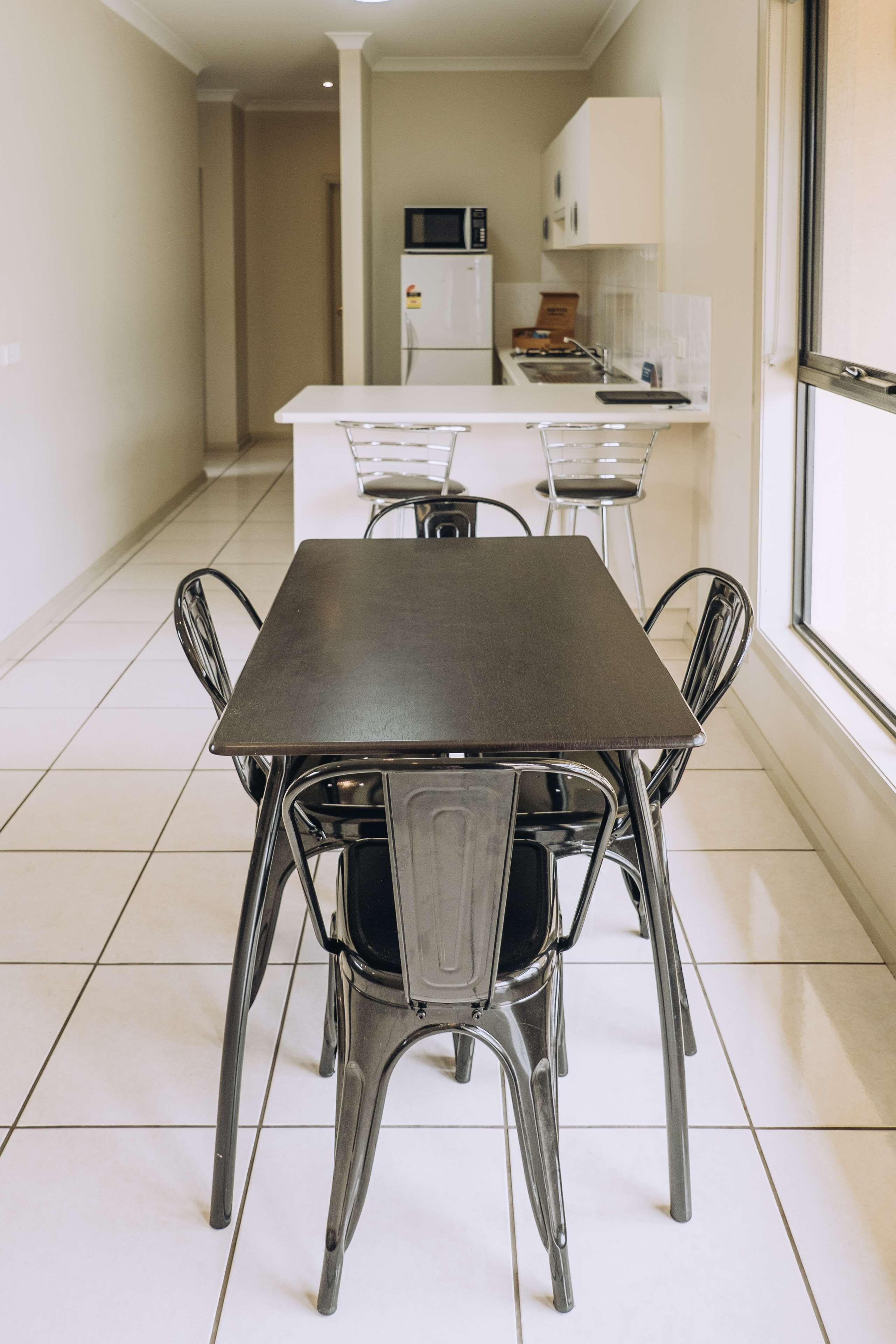 standard apartment, 2 single beds, non smoking | 1 bedroom, premium bedding, pillow-top beds, minibar