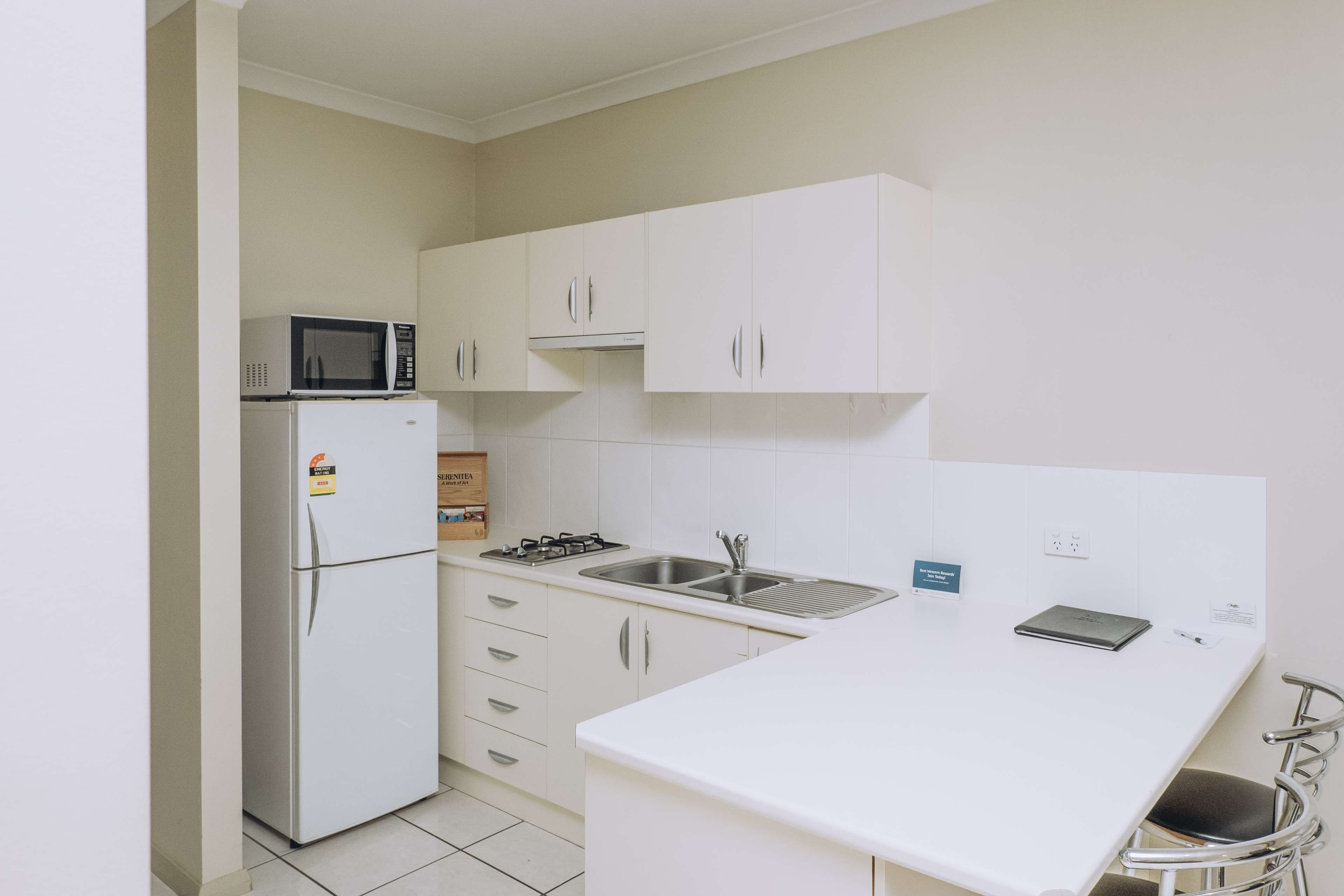 standard apartment, 2 single beds, non smoking | private kitchenette | fridge, coffee/tea maker, electric kettle