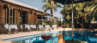 米爾杜拉城市邊緣汽車旅館及公寓飯店