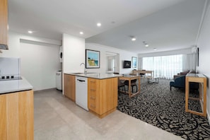 Luxury One Bedroom Apartment