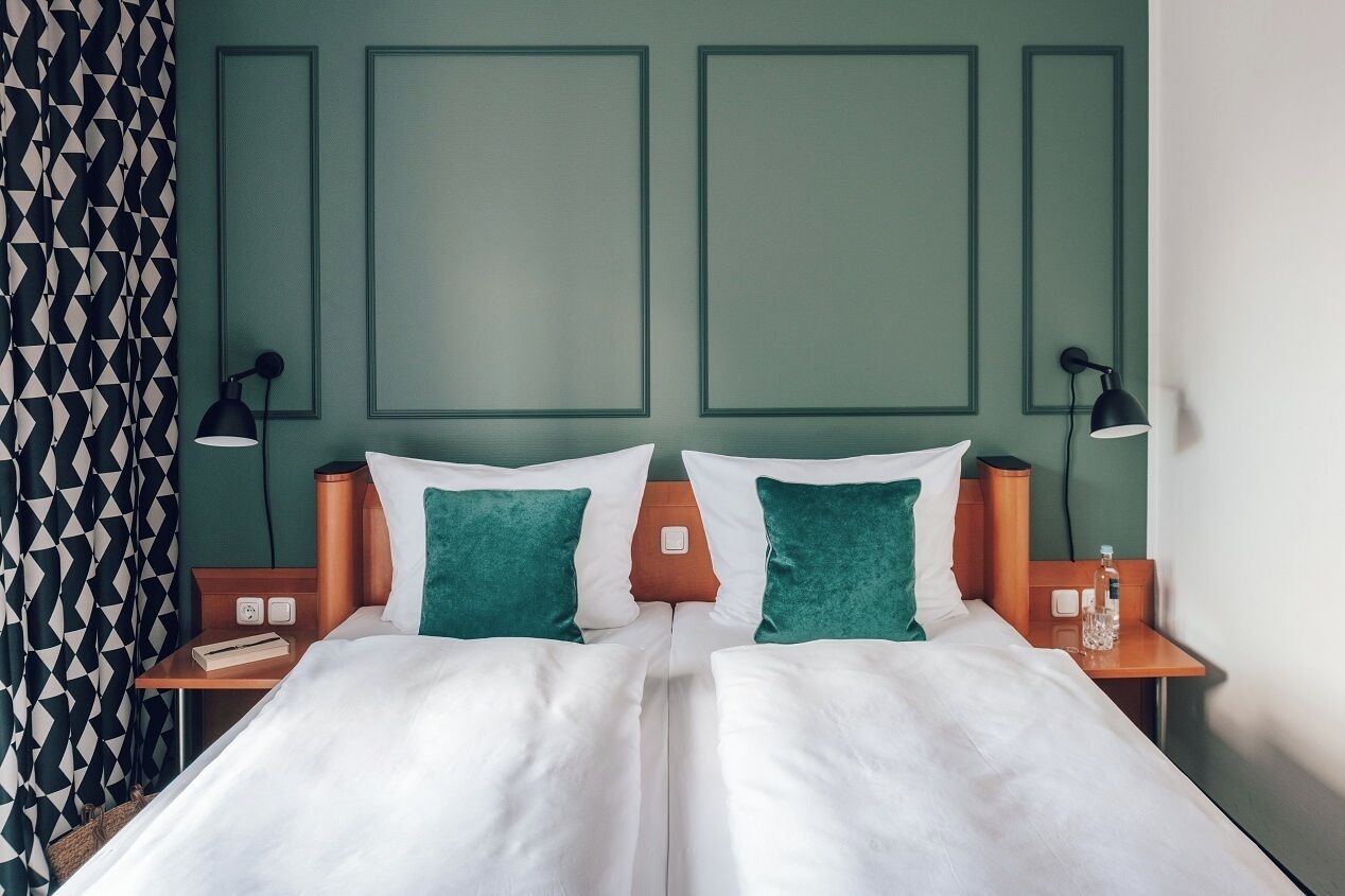 standard double room | 1 bedroom, hypo-allergenic bedding, minibar, in-room safe