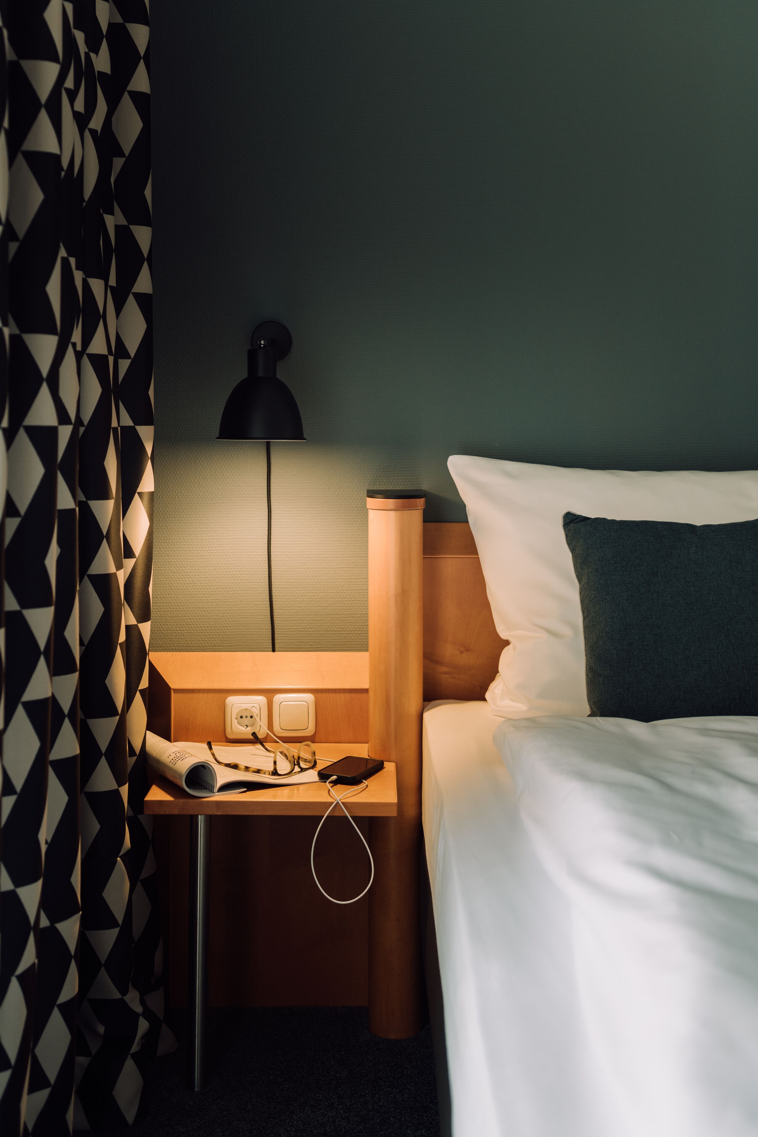 standard double room | 1 bedroom, hypo-allergenic bedding, minibar, in-room safe