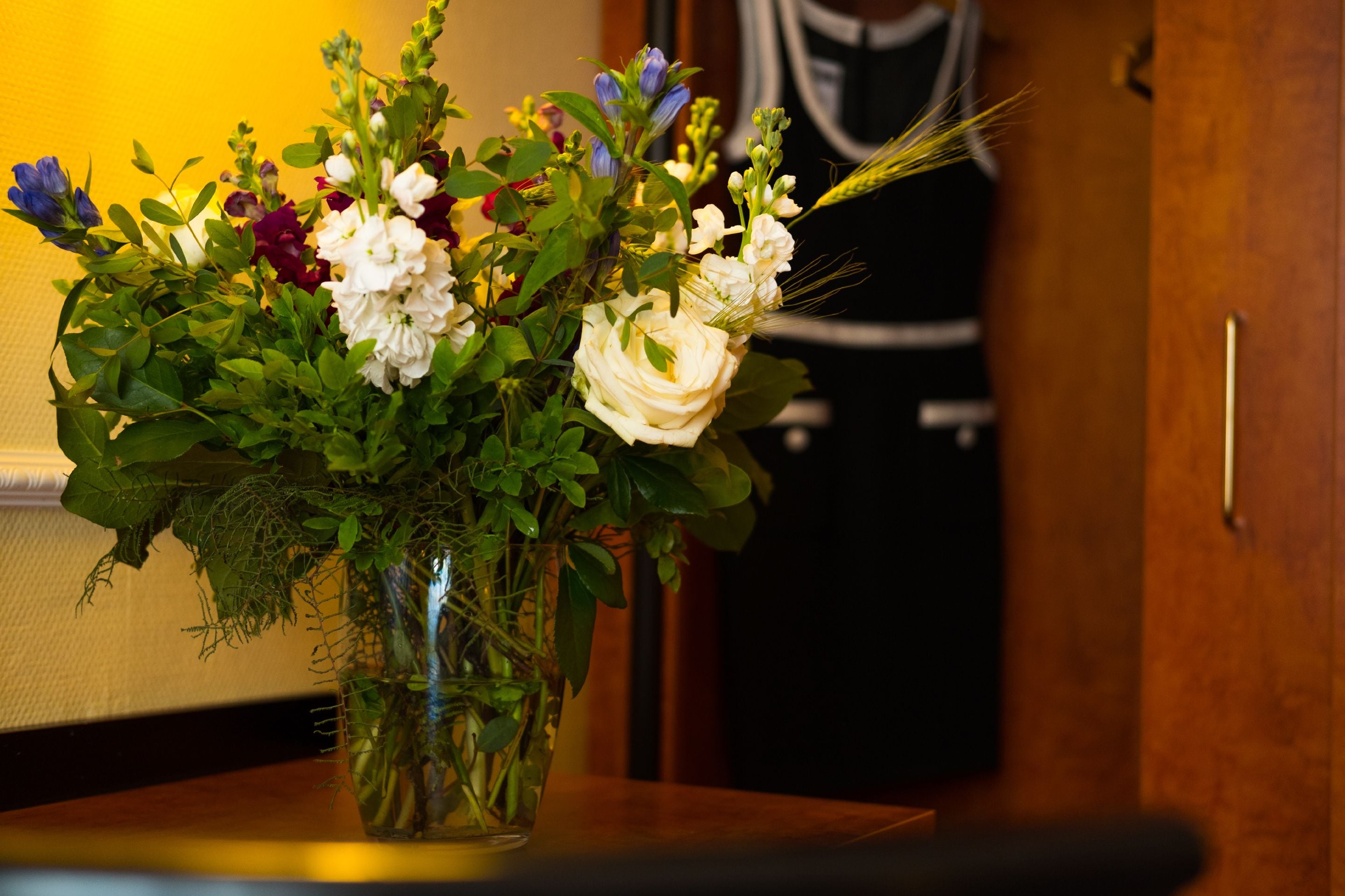 triple room | premium bedding, minibar, in-room safe, desk