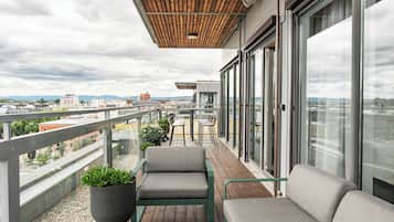 Suite, Non Smoking | Terrace/patio