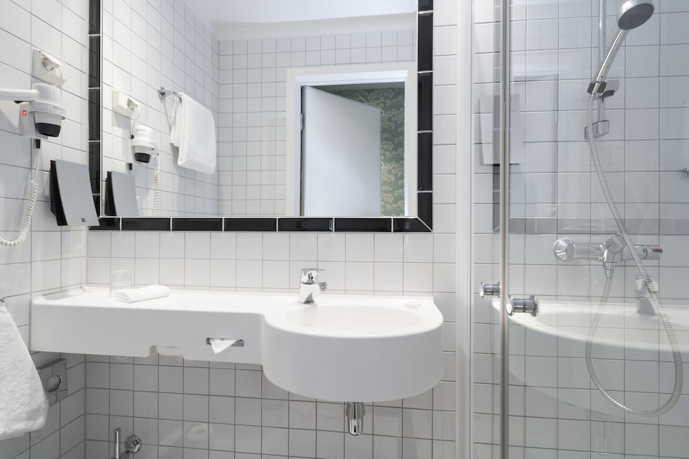 Thon Hotel Opera by null