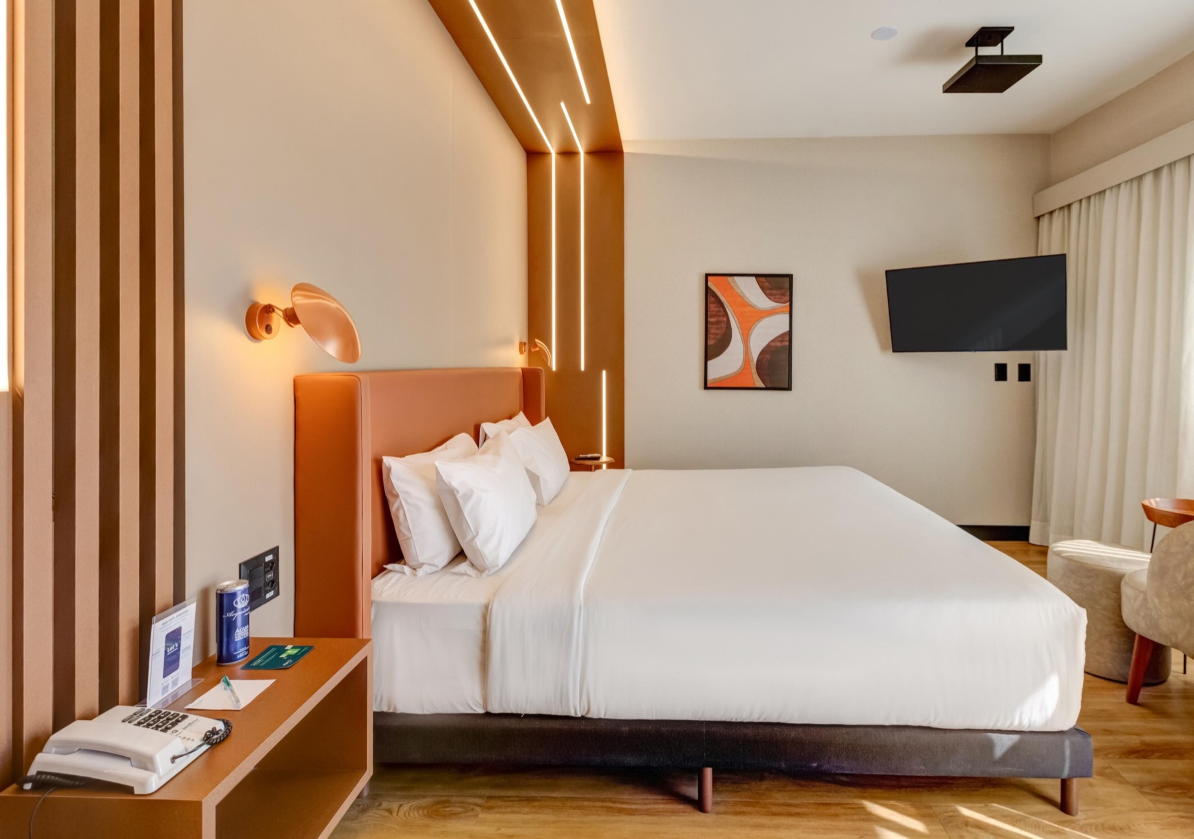 Minibar, in-room safe, desk, laptop workspace