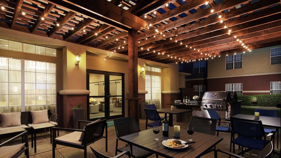 Homewood Suites by Hilton Lubbock