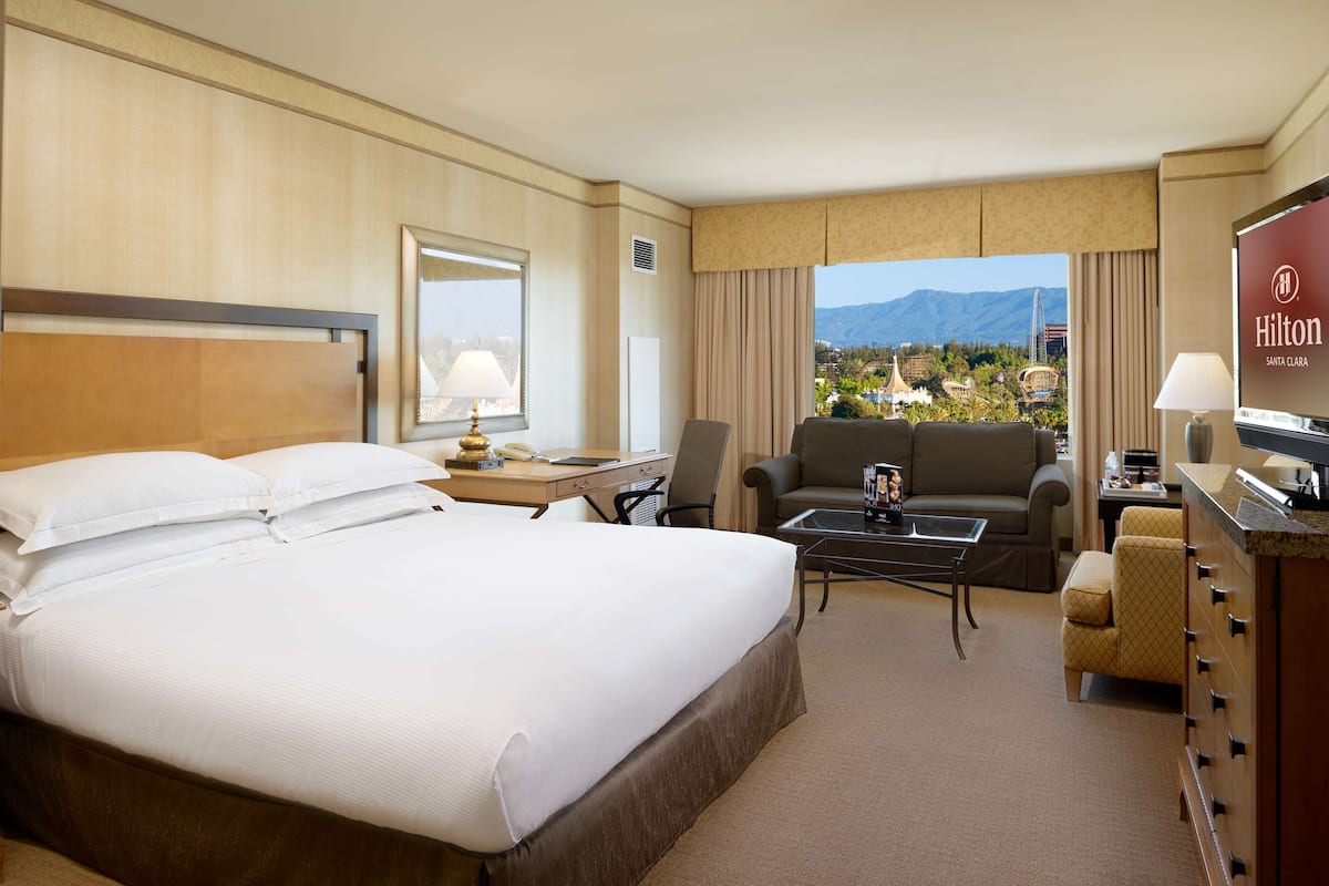 1 bedroom, premium bedding, pillowtop beds, in-room safe