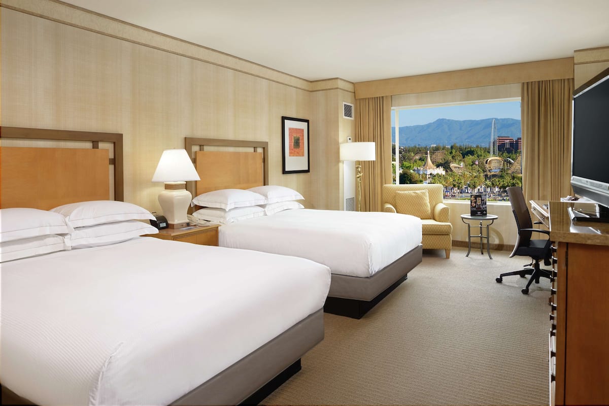 1 bedroom, premium bedding, pillowtop beds, in-room safe