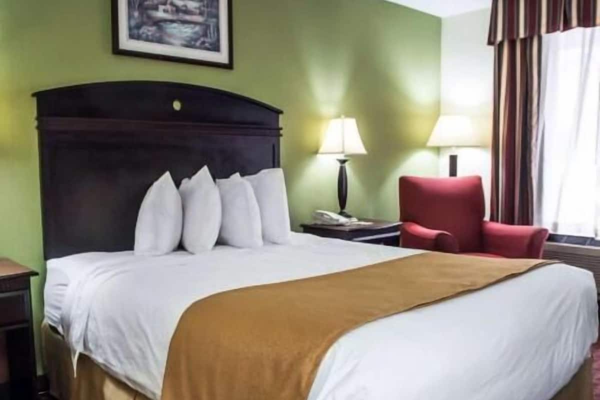 Bureau, espace de travail pour ordinateur portable