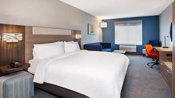 Premium bedding, Tempur-Pedic beds, in-room safe, desk