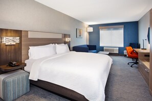 Premium bedding, Tempur-Pedic beds, in-room safe, desk - Holiday Inn Express Hotel & Suites Belleville by IHG (Belleville)
