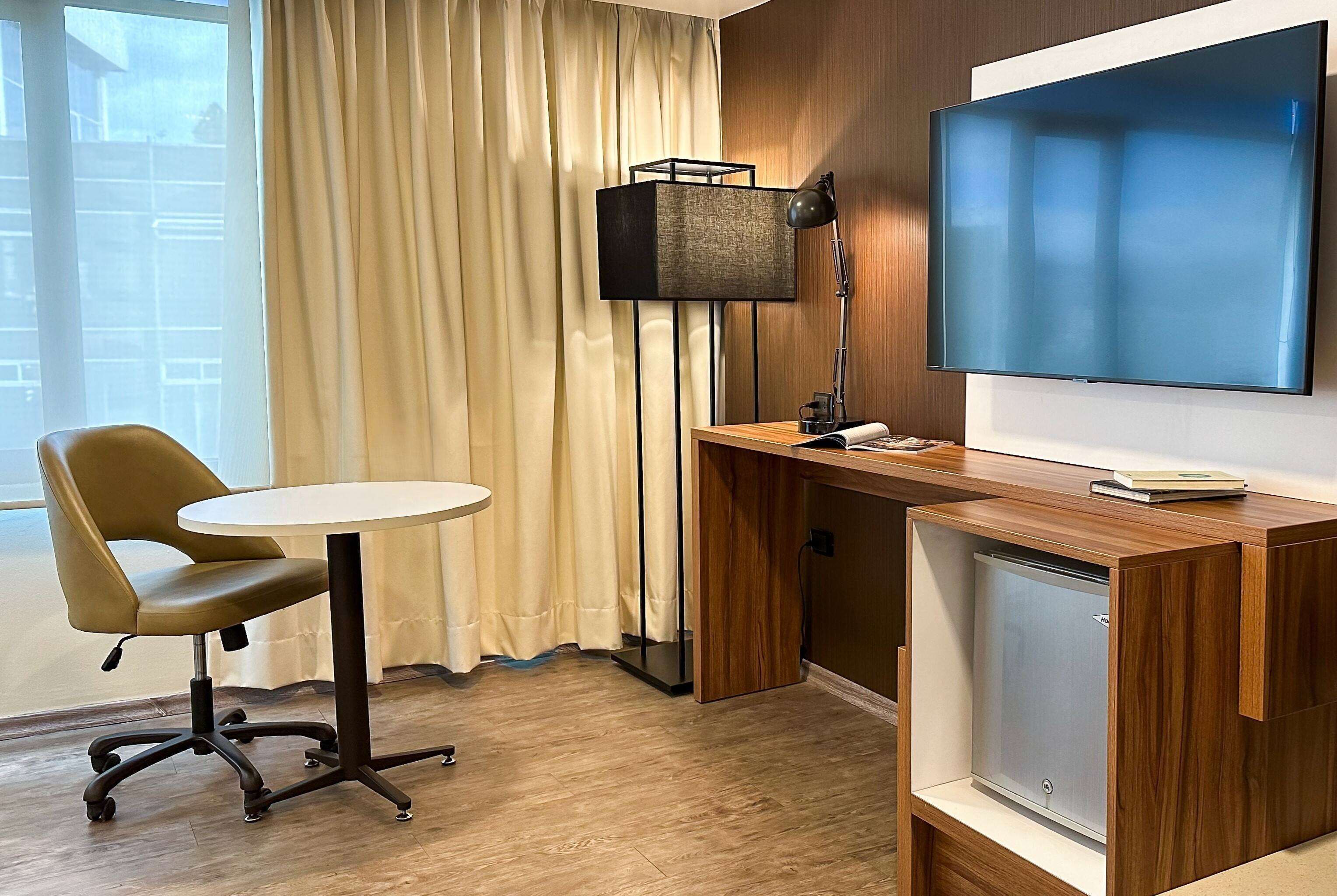 frette italian sheets, premium bedding, down duvets, memory-foam beds