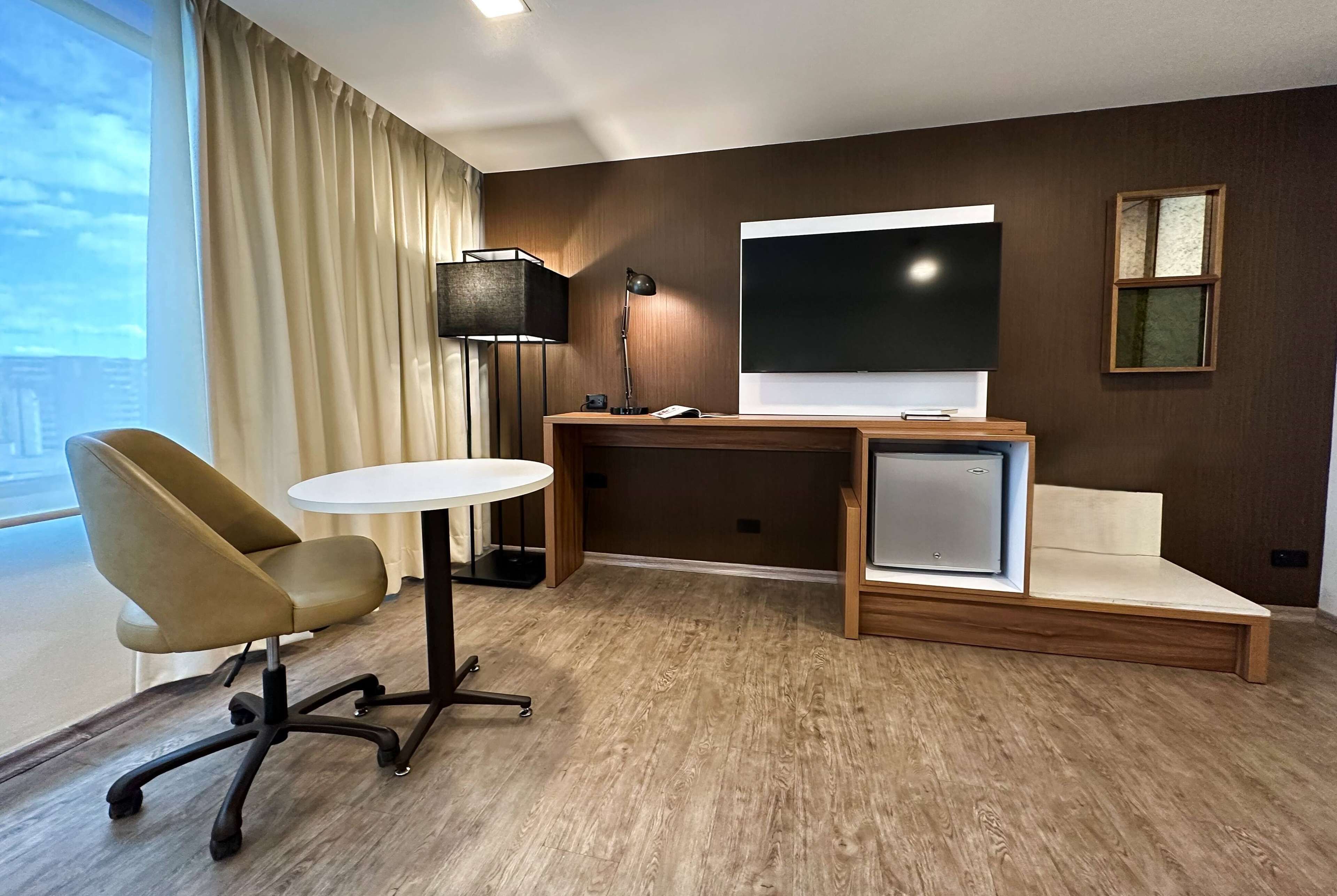 room, 1 queen bed, non smoking | frette italian sheets, premium bedding, down duvets, memory-foam beds