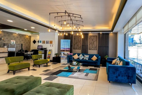 Lobby. Wyndham Garden Quito