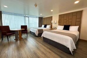 Junior Suite, 2 Queen Beds, Mobility Accessible, Non Smoking (ADA Mobility Accessible) | City view
