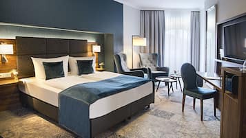 Suite estudio junior (incl.3.50€ Energy Fee p.pers./p.night) | Ropa de cama de alta calidad, caja fuerte, escritorio