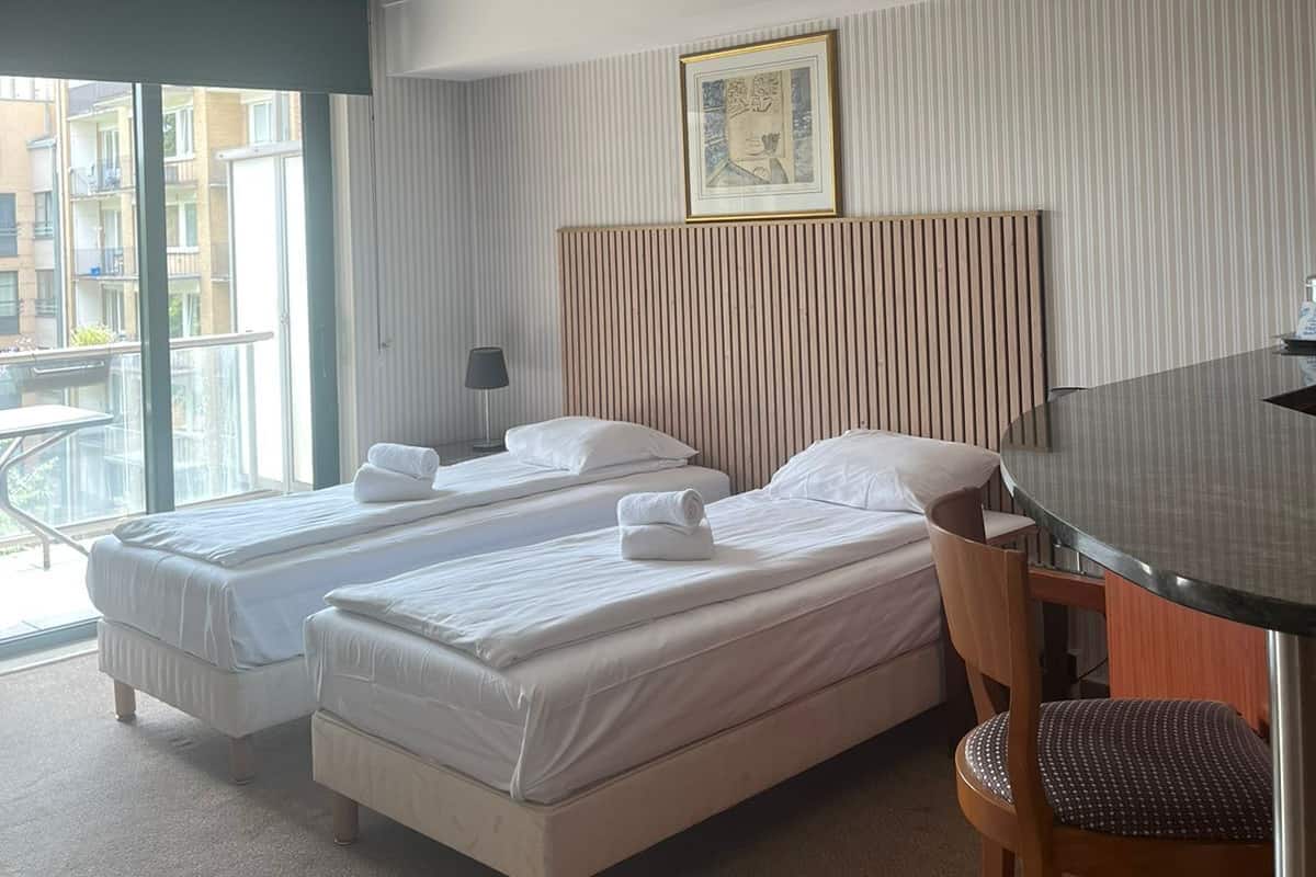 Studio, Balcony (Twin Beds)