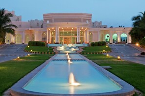 Exterior - Hilton Salalah Resort (Salalah)