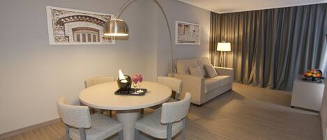 Restauration dans la chambre