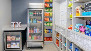 Snack-bar