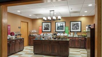 Free daily buffet breakfast