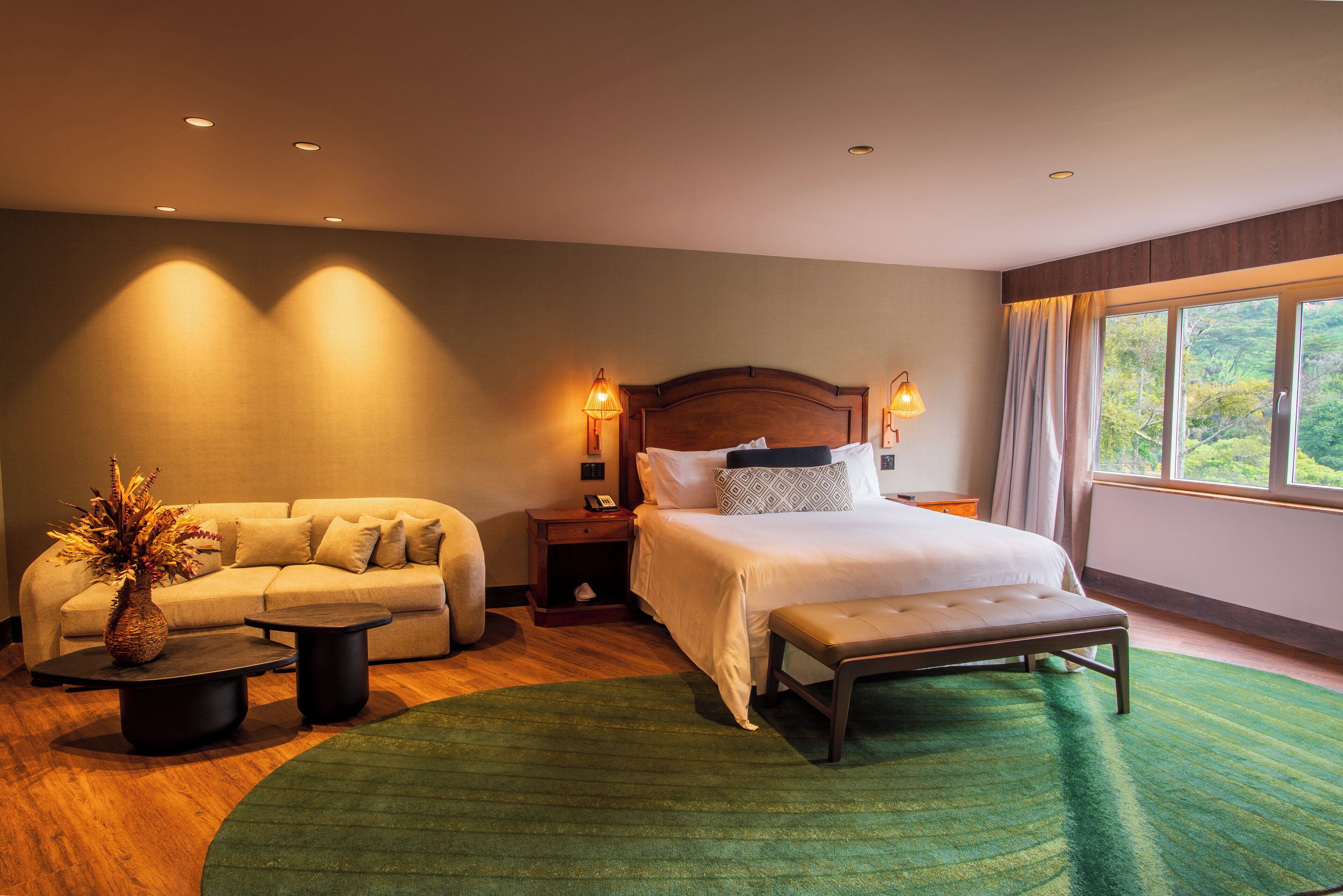 Premium bedding, minibar, in-room safe, desk