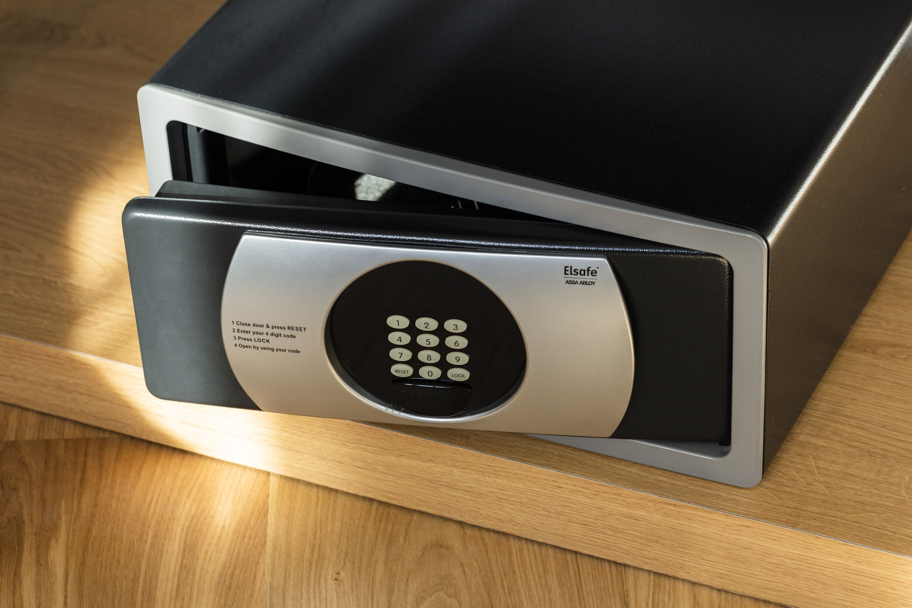 1 bedroom, premium bedding, down duvets, in-room safe