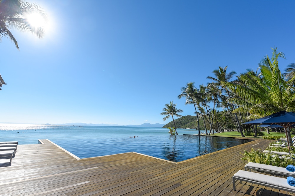 Orpheus Island Lodge by null