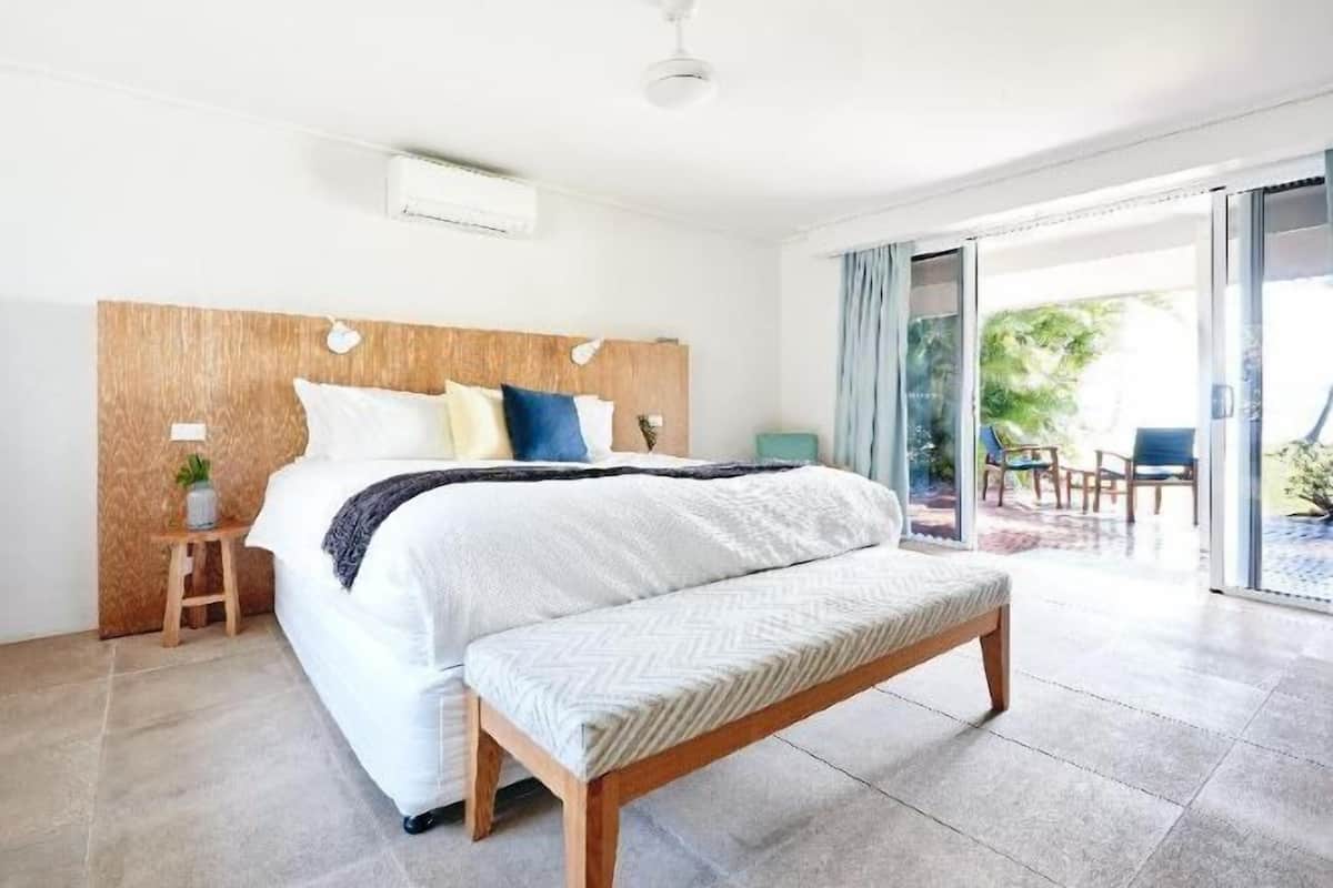 1 bedroom, minibar, in-room safe, blackout curtains