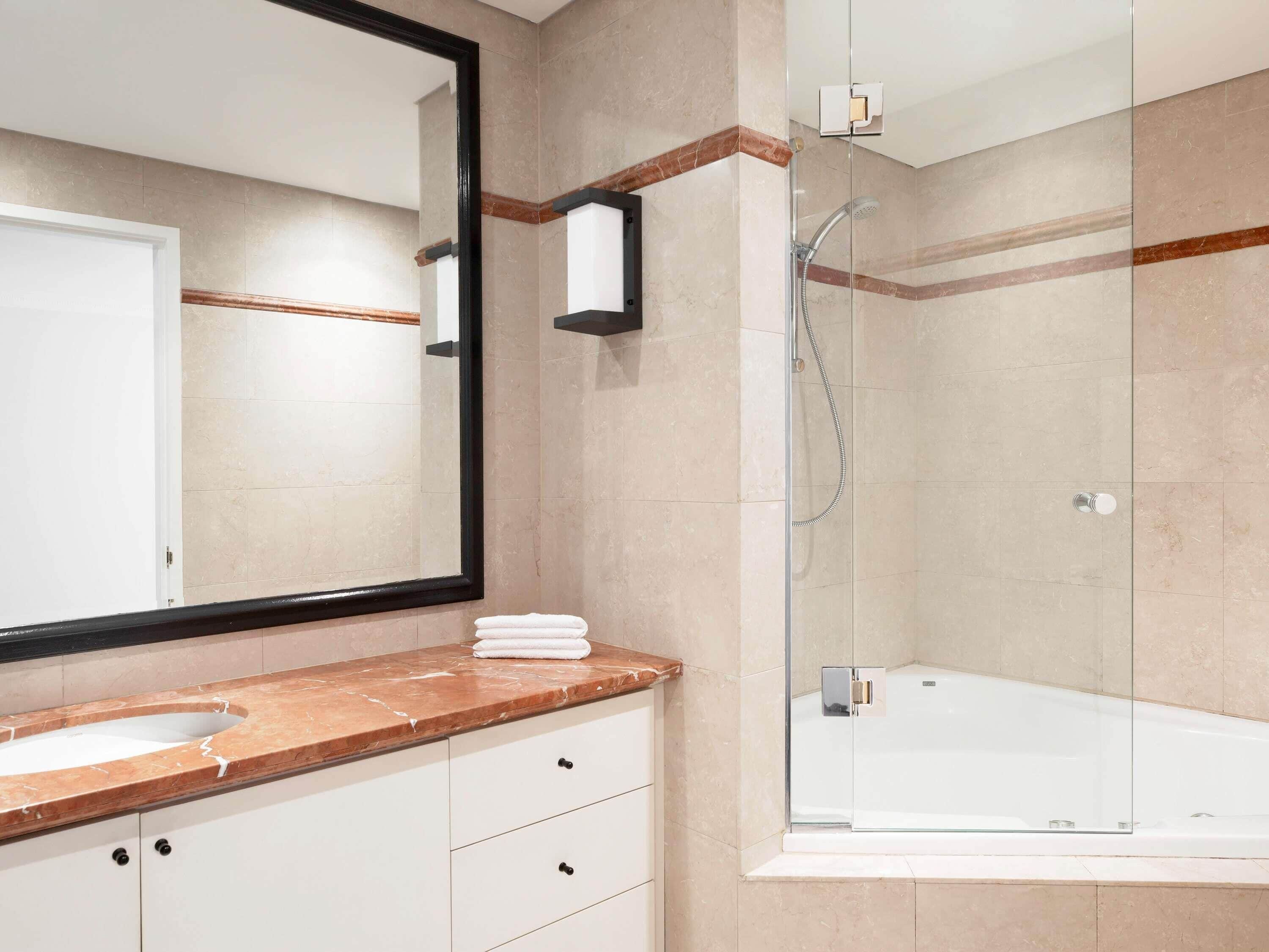 頂樓客房, 3 間臥室 | 高級寢具、舒適加層、客房內保險箱、布置獨特