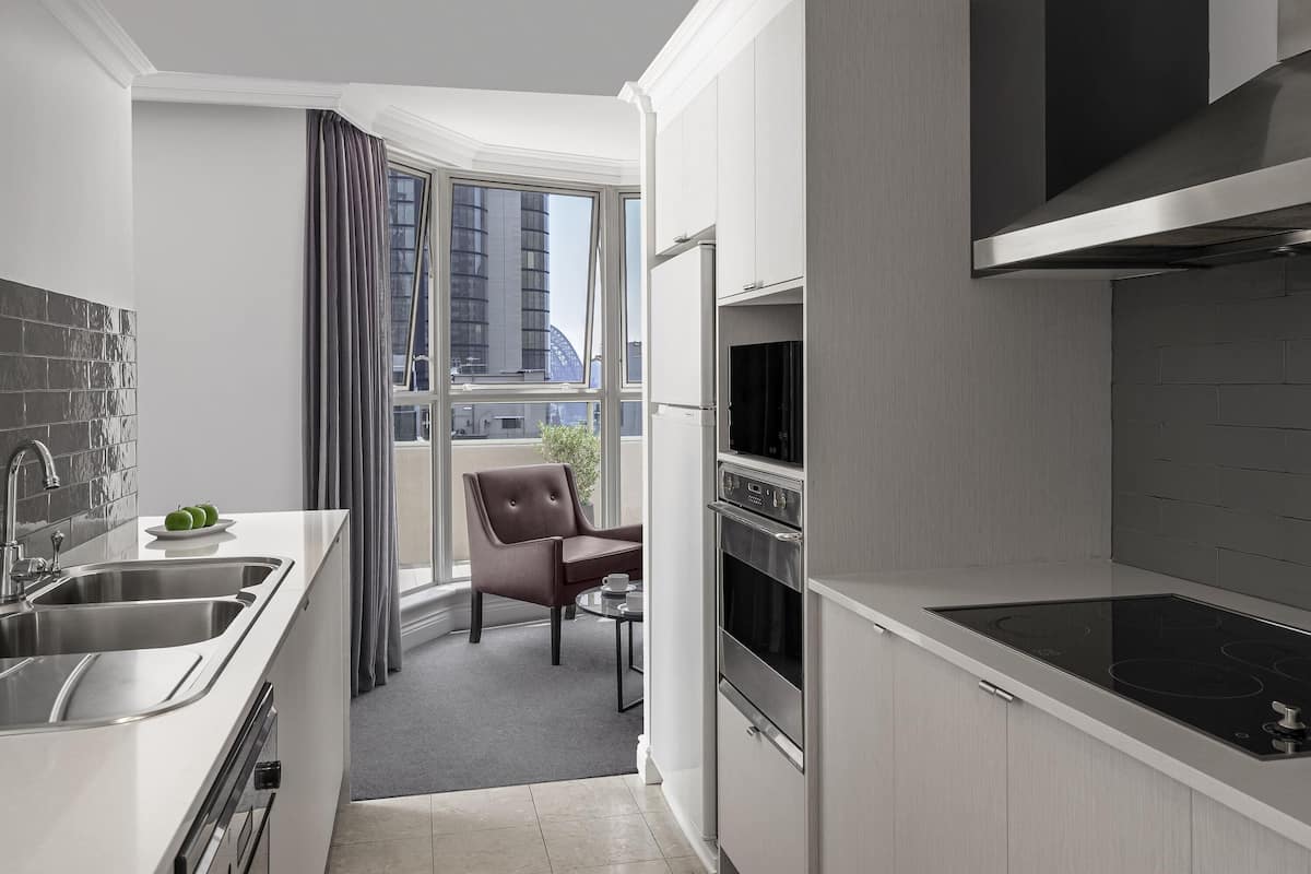 Penthouse, 3 Bedrooms | Premium bedding, pillow-top beds, in-room safe, individually furnished