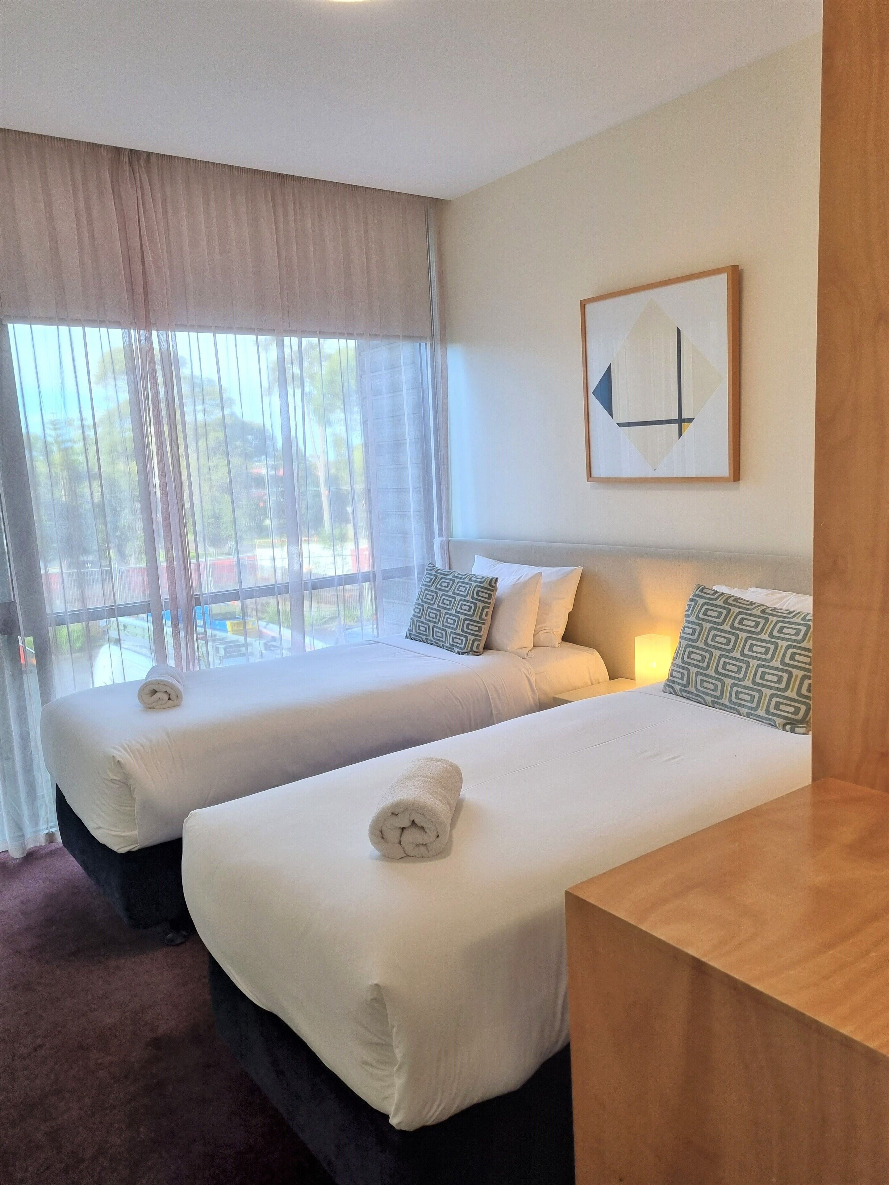 1 bedroom, premium bedding, iron/ironing board, cots/infant beds