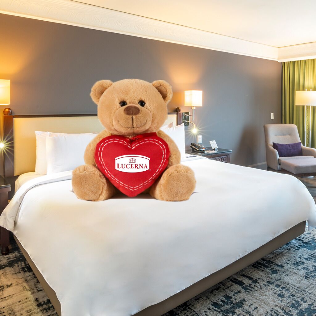 Habitación Deluxe, 1 cama King size | Ropa de cama de alta calidad y caja de seguridad en la habitación 