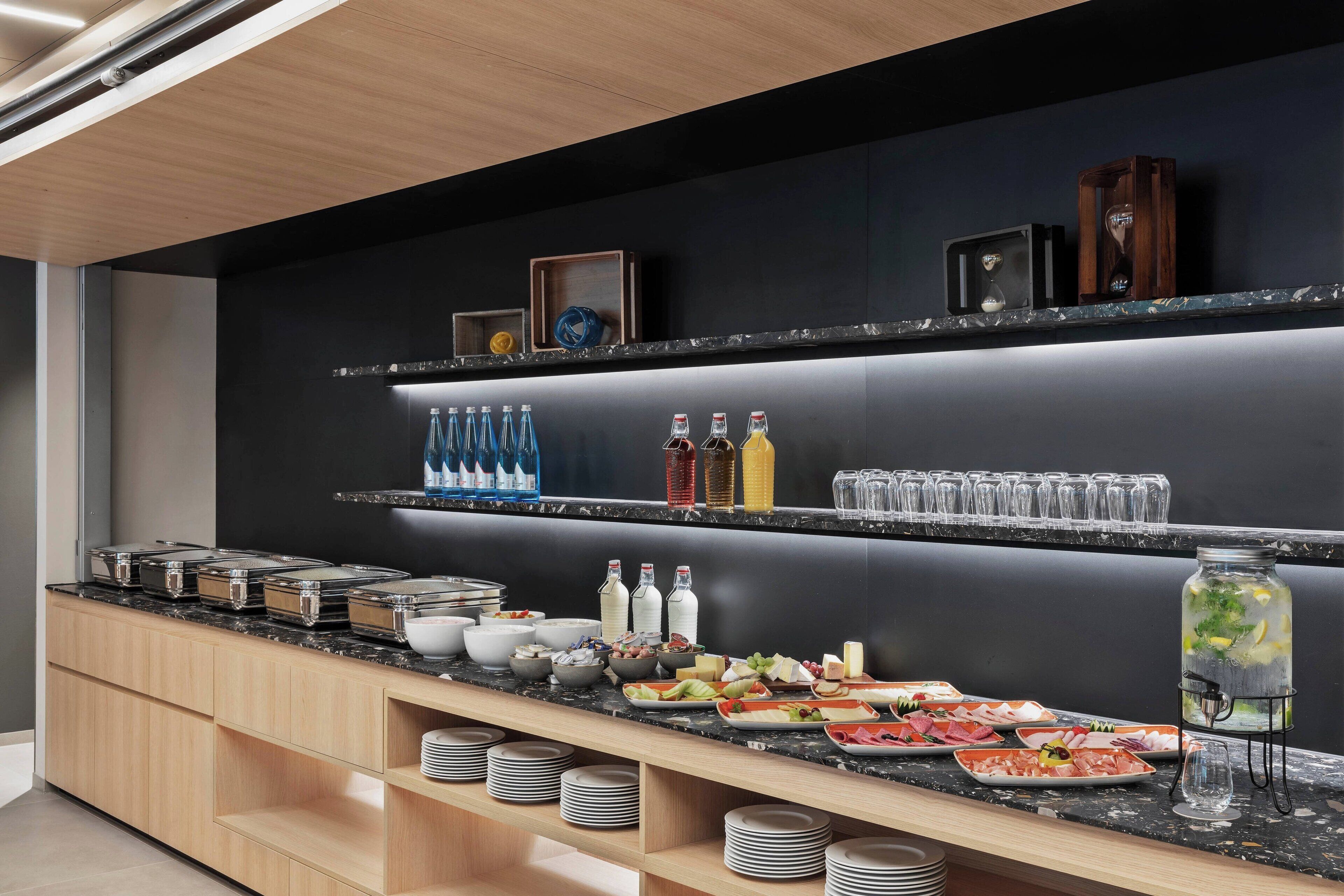 daily buffet breakfast (eur 29 per person)