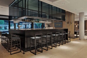 Bar (on property) - Courtyard by Marriott Freiburg (Freiburg im Breisgau)