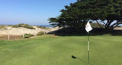 Sea Breeze Inn And Cottages