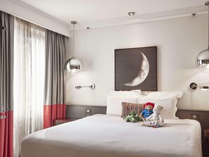 Deluxe Suite (1 Queen Bed 2 Single or 2 King) - Pullman Melbourne Albert Park (Melbourne)