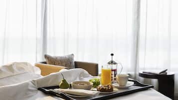 Ropa de cama de alta calidad y minibar