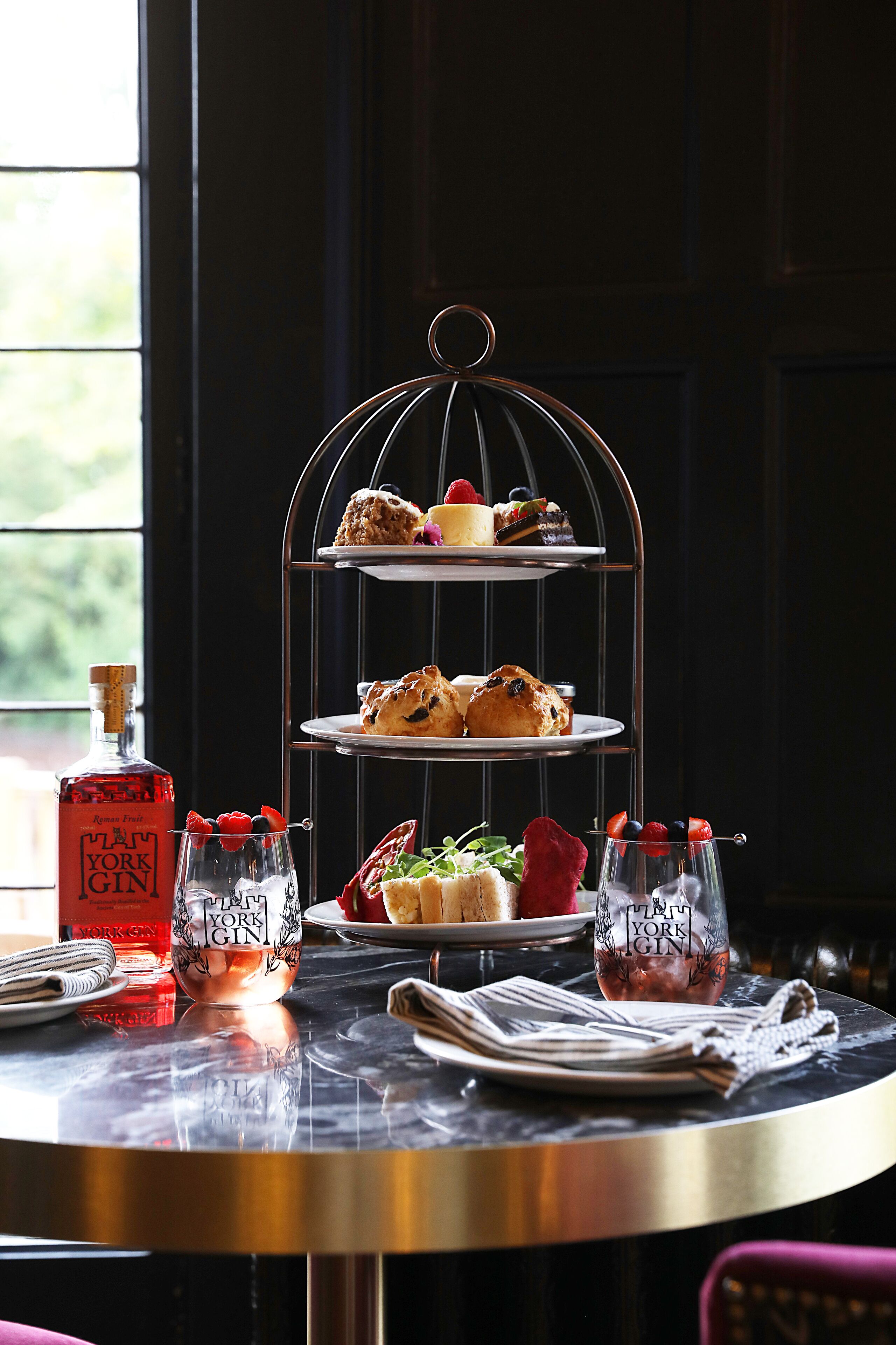 breakfast, lunch and dinner served