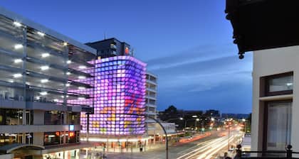 Adelaide Mansions Serviced Apartments