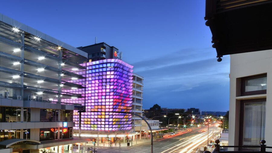 Adelaide Mansions Serviced Apartments